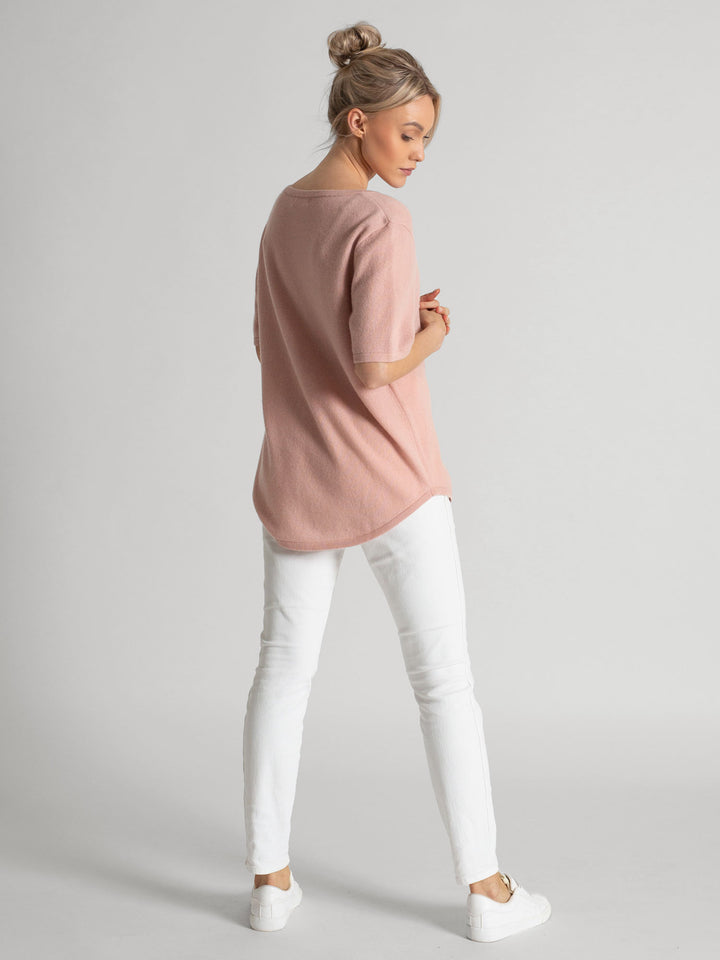 Cashmere T-shirt "Iben" 100% cashmere from Kashmina. Rose glow