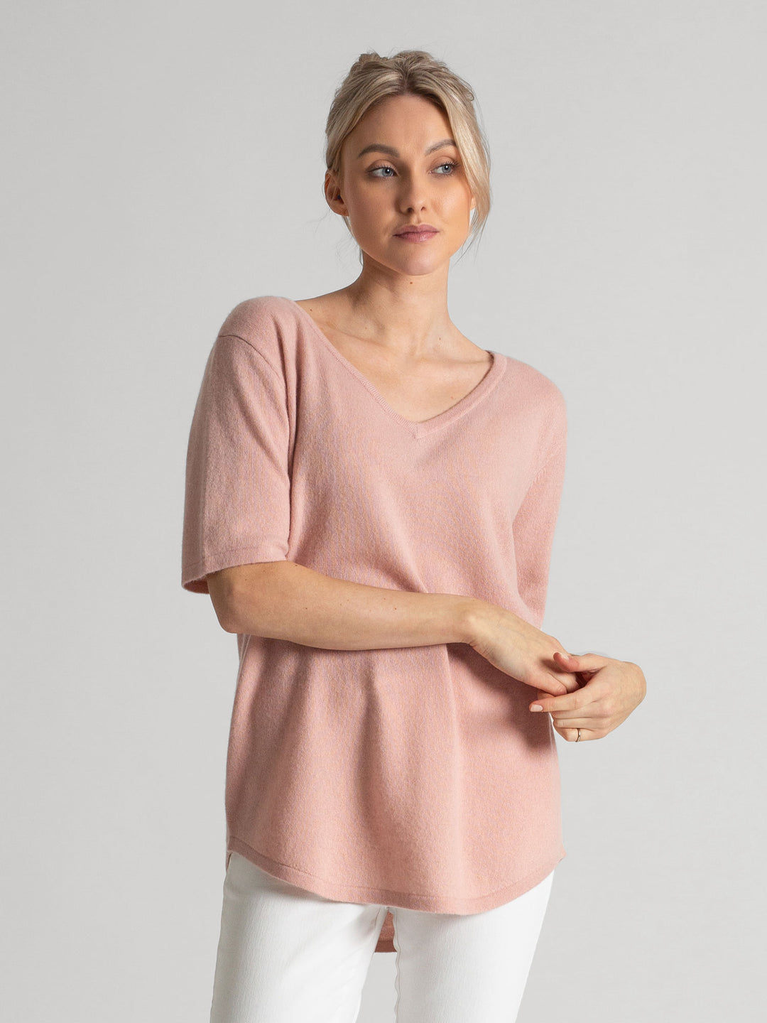 Cashmere T-shirt "Iben" 100% cashmere from Kashmina. Rose glow