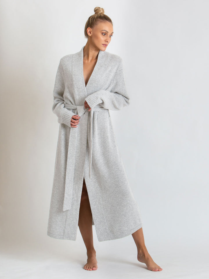 cashmere robe from kashmina, 100% pure cashmere wool, comfort, light grey