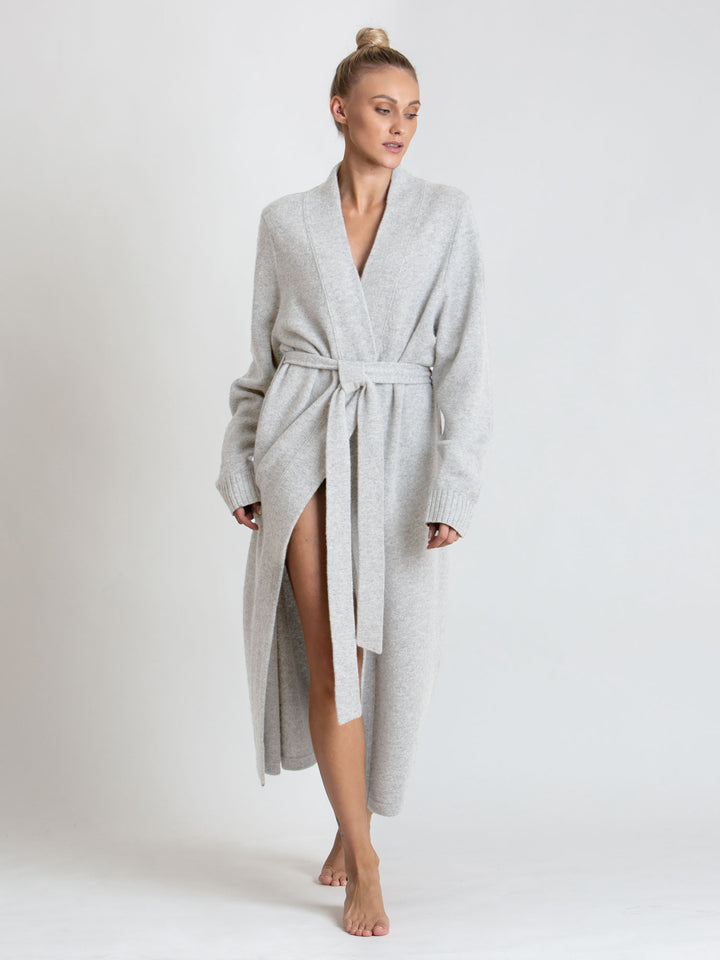 cashmere robe from kashmina, 100% pure cashmere wool, comfort, light grey