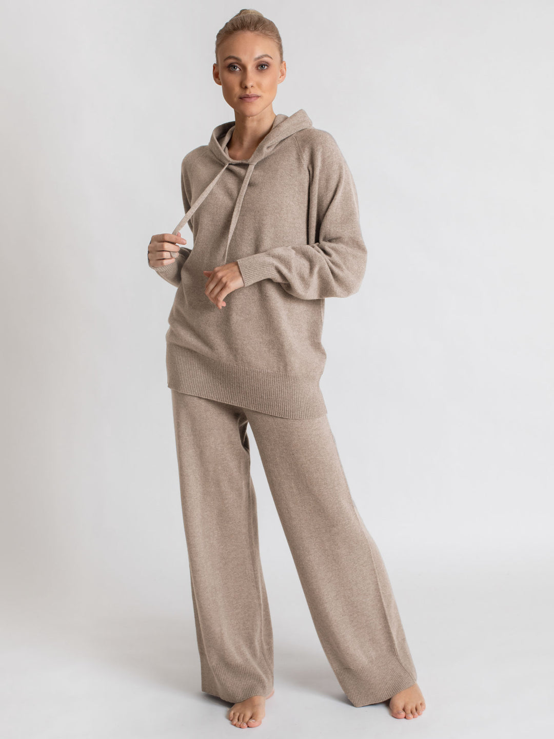 Cashmere sweater Lux Hoodie - toast – Kashmina of Norway